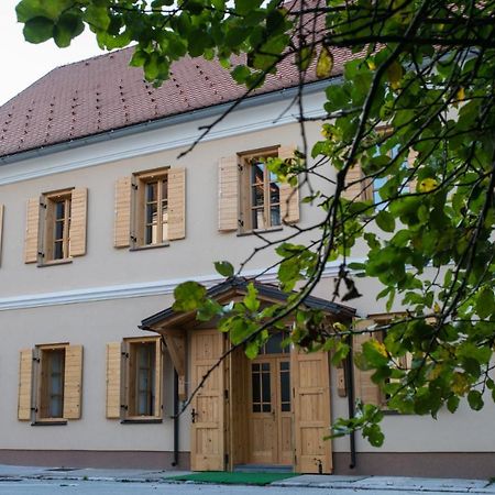 Vila Viktorija Brod na Kupi Exterior photo